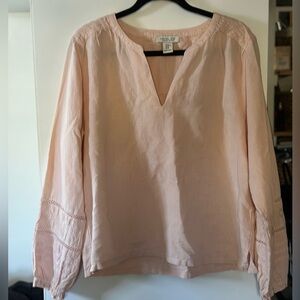 Rachel Zoe Light Pink V-Neck linen blouse. Chest 46” L 24” Extra Large